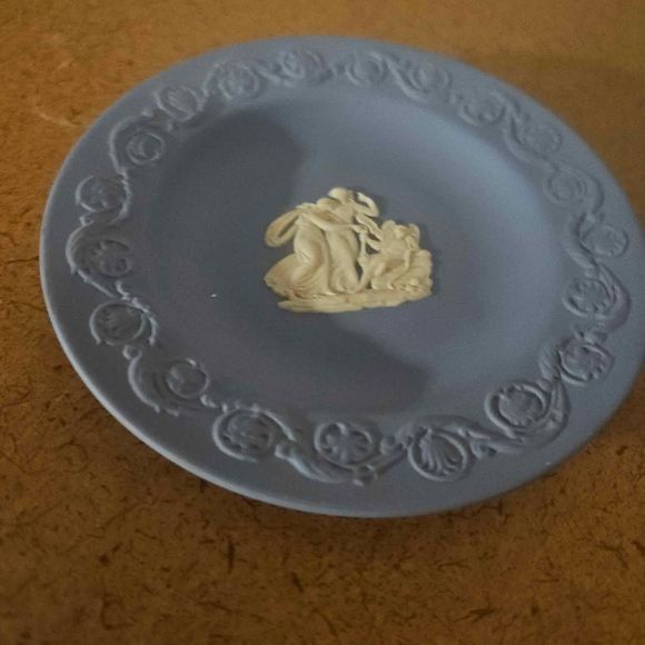 Wedgewood Blue Jasperware Trinket Dish - Picture 2 of 5
